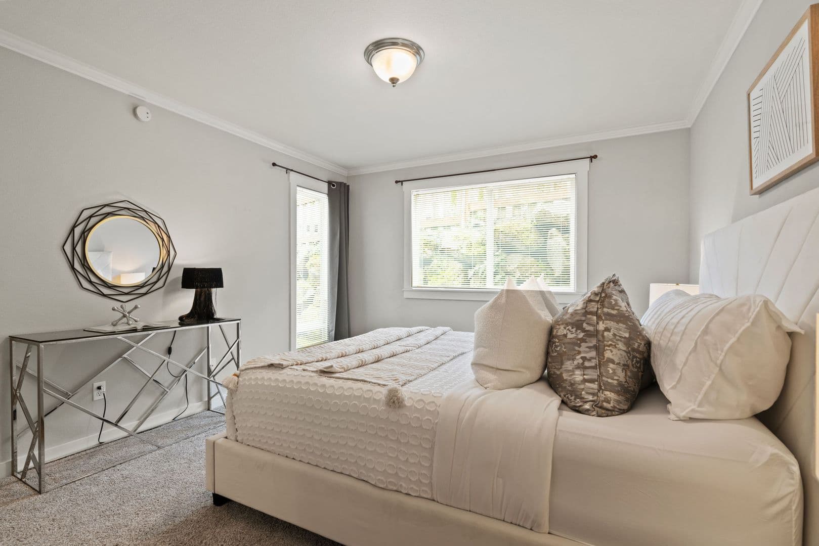 Seattle Condo: 3626 14th Avenue West