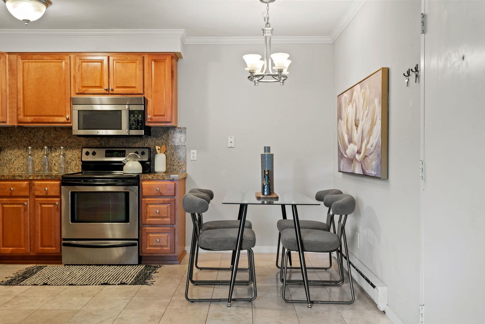 Seattle Condo: 3626 14th Avenue West