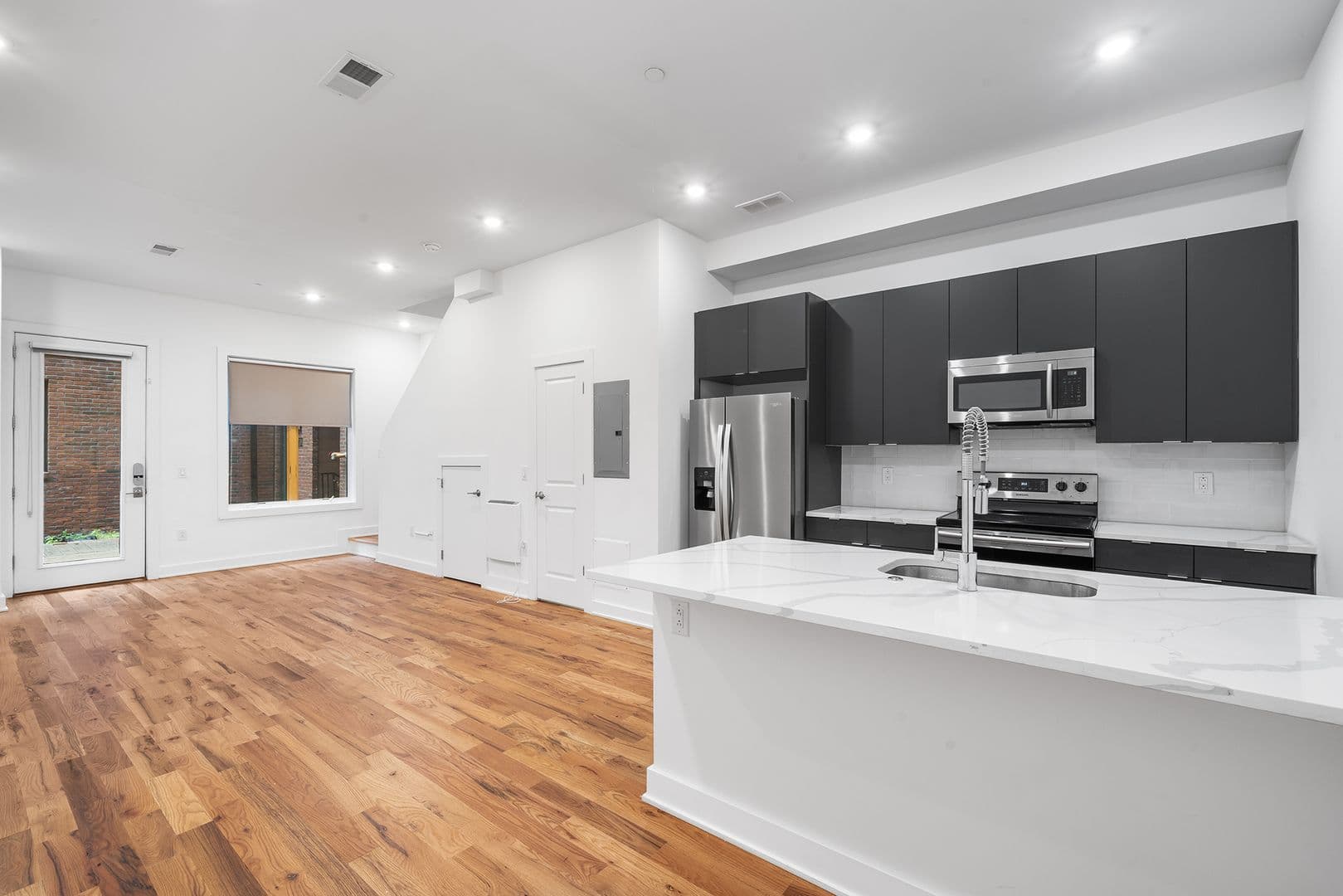 Philadelphia Townhome: 203-213 W Norris St, 2007 N Philip St - TH4