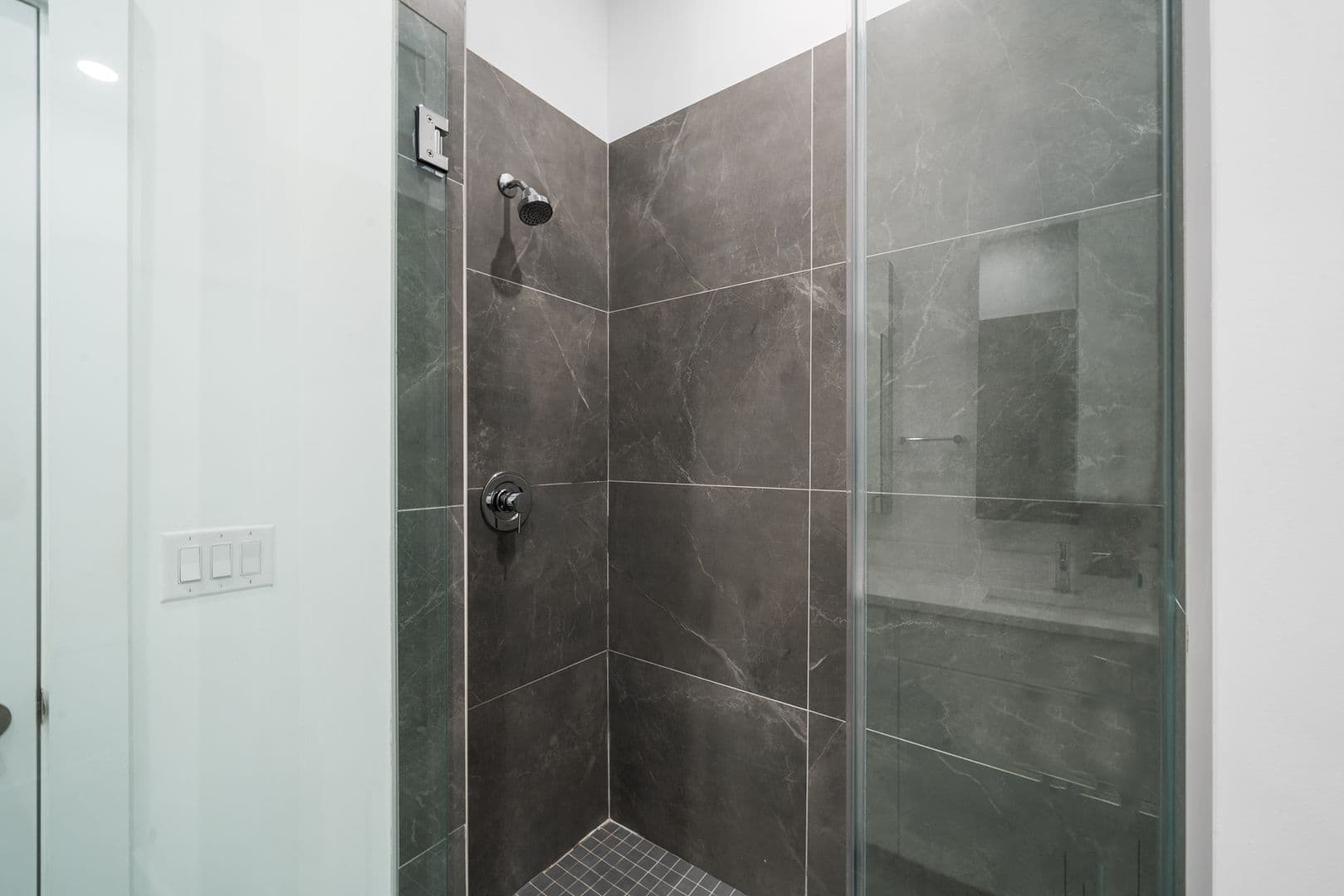 Philadelphia Townhome: 203-213 W Norris St, 2007 N Philip St - TH4