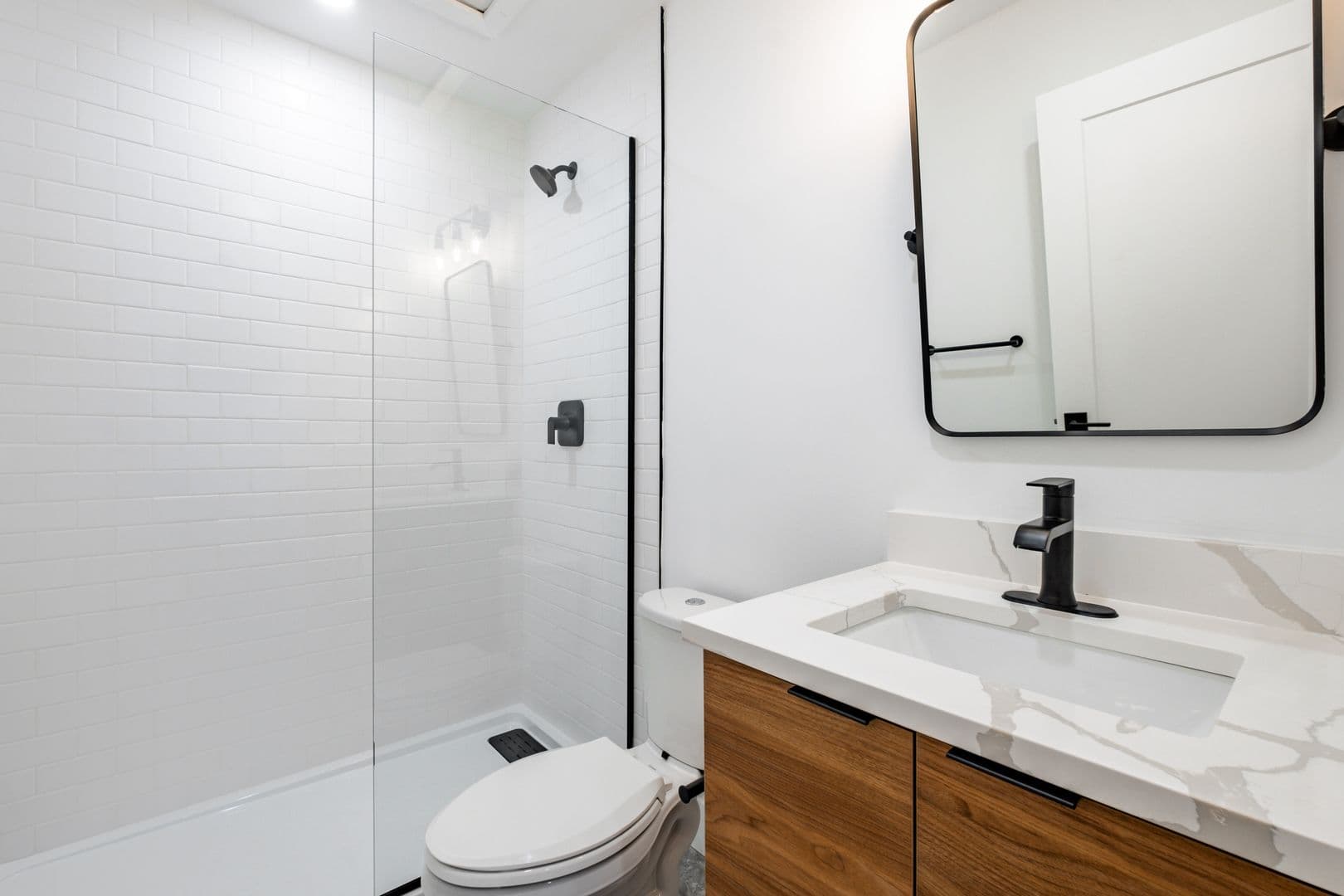 Phildadelphia Apartment: 1221 N 4th Street