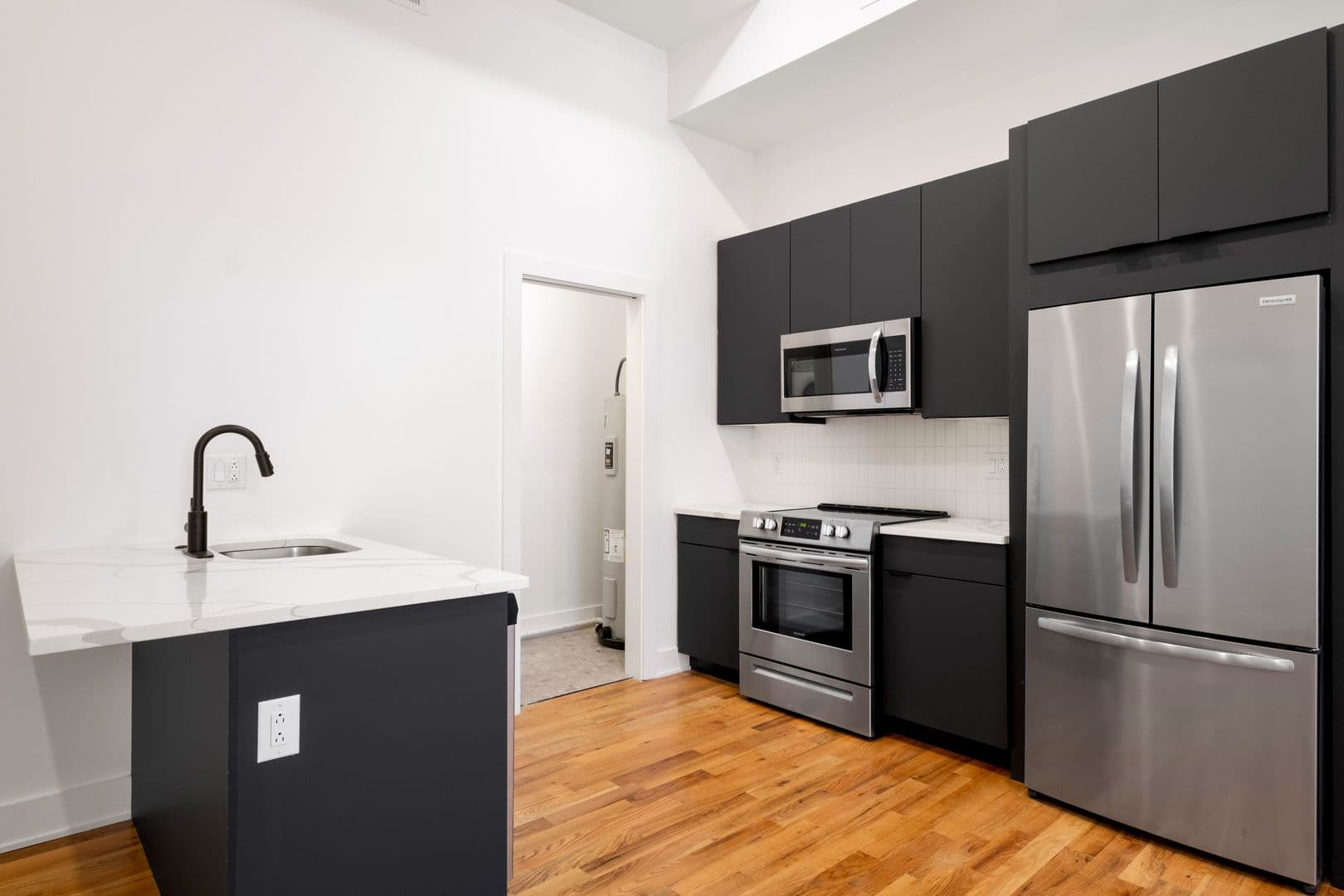 Phildadelphia Apartment: 1221 N 4th Street
