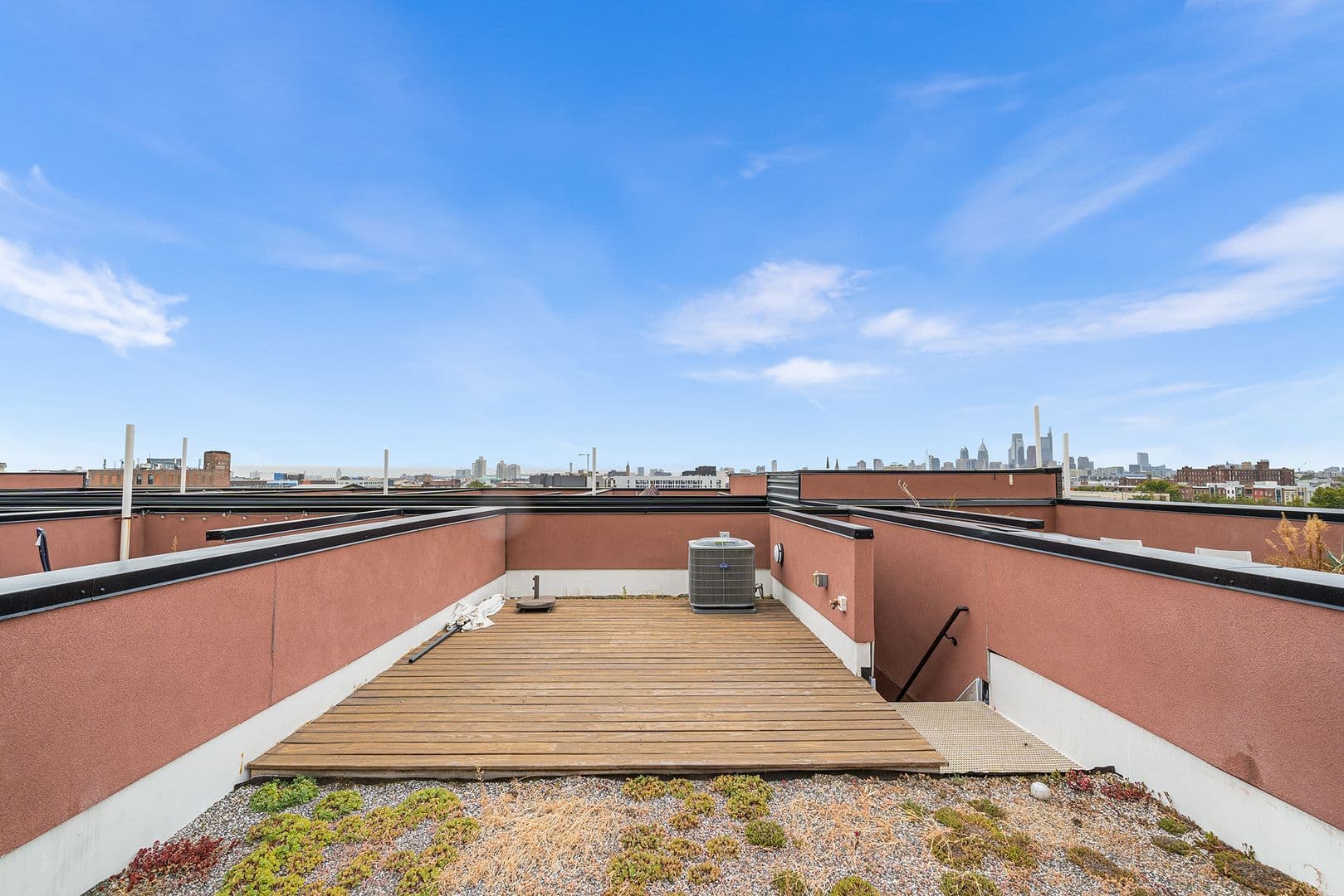 Philadelphia Townhome: 203-213 W Norris St, 2007 N Philip St - TH4