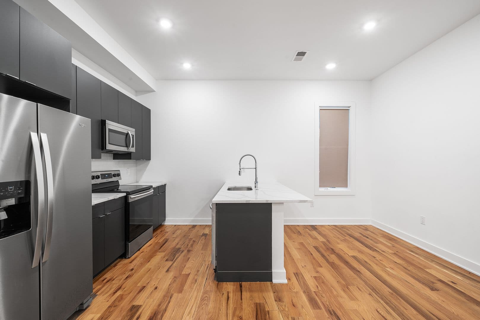 Philadelphia Townhome: 203-213 W Norris St, 2007 N Philip St - TH4
