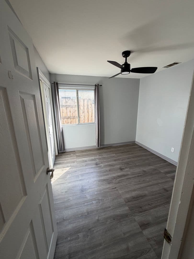 Bakersfield House: 9821 Rancho Verde Drive