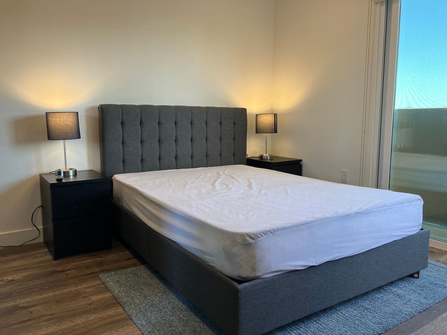 Los Angeles Apartment: 8457 Blackburn Avenue