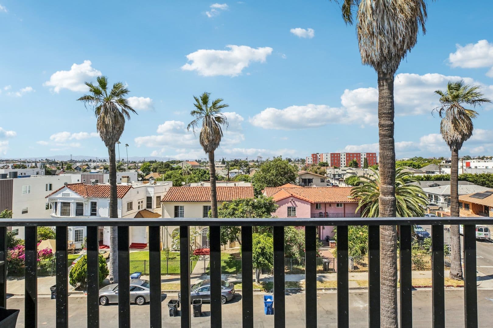 Los Angeles Apartment: 1254 W 36th St.