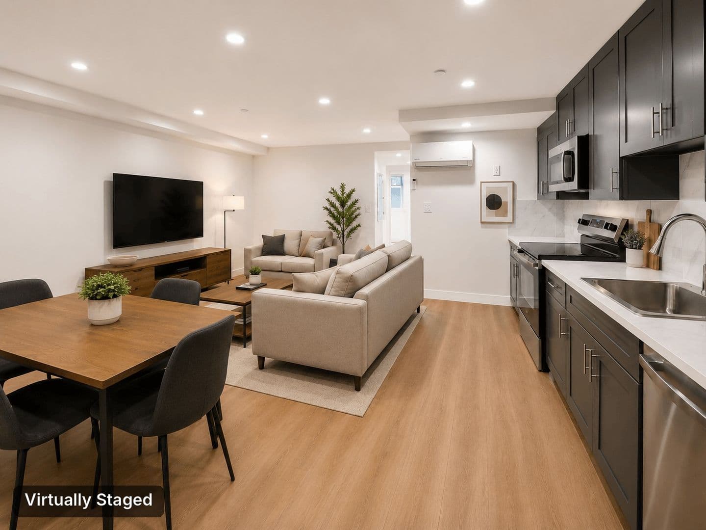 Los Angeles Apartment: 5460 Fountain Avenue