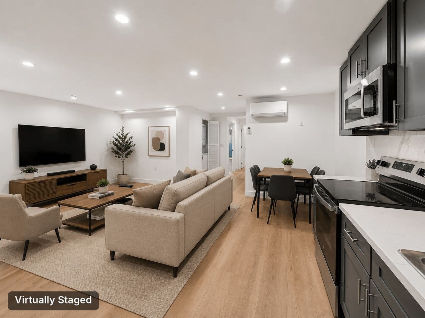 Los Angeles Apartment: 5460 Fountain Avenue