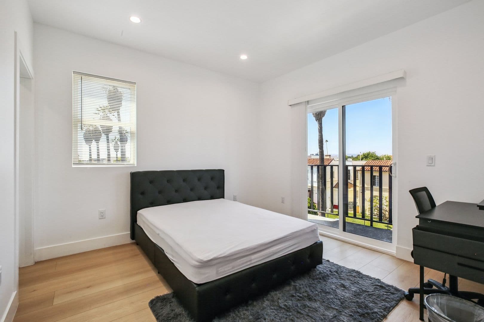 Los Angeles Apartment: 1254 W 36th St.