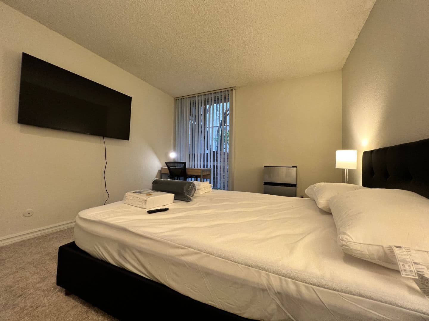 Culver City Apartment: 6400 Green Valley Circle