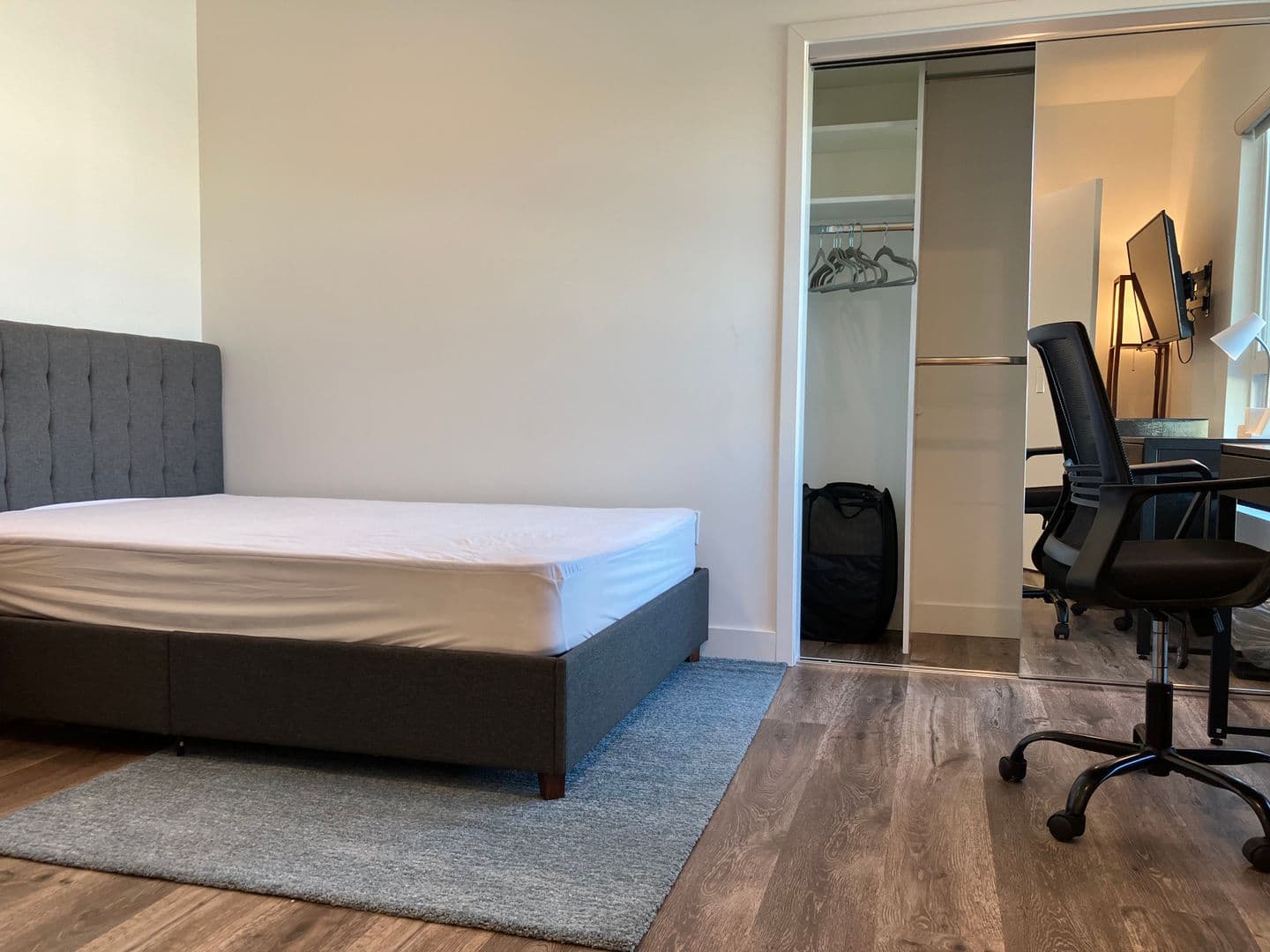 Los Angeles Apartment: 8457 Blackburn Avenue