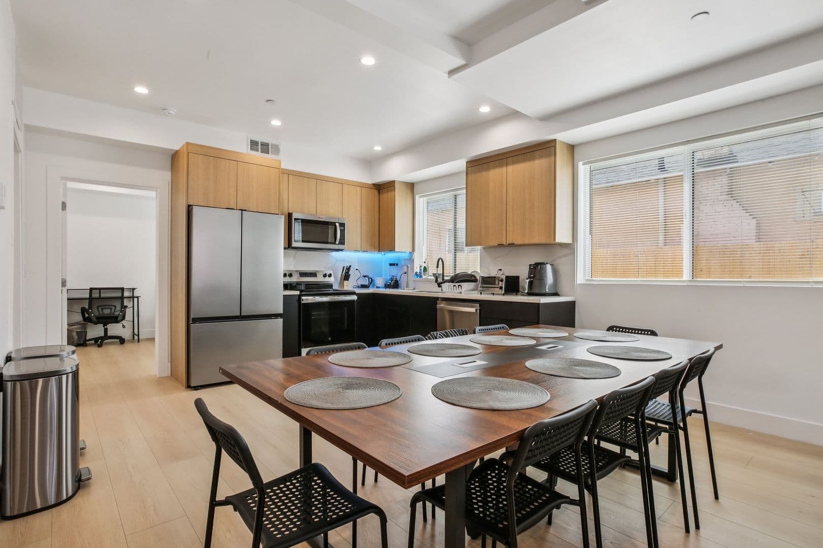 Los Angeles Apartment: 1254 W 36th St.