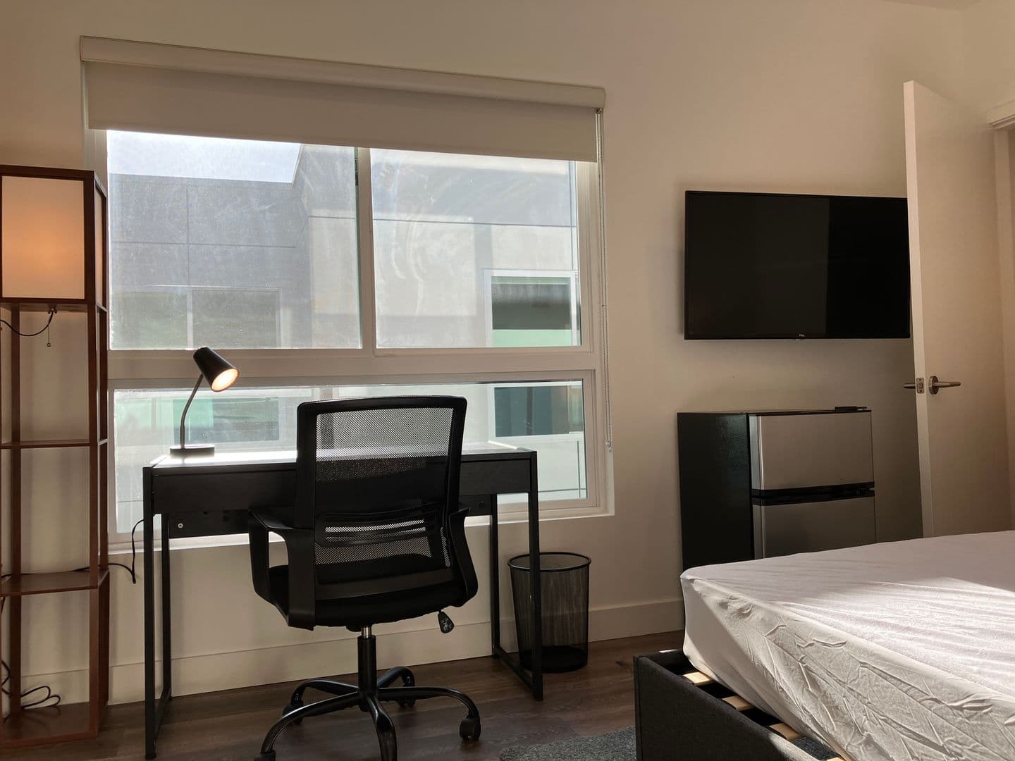 Los Angeles Apartment: 8457 Blackburn Avenue