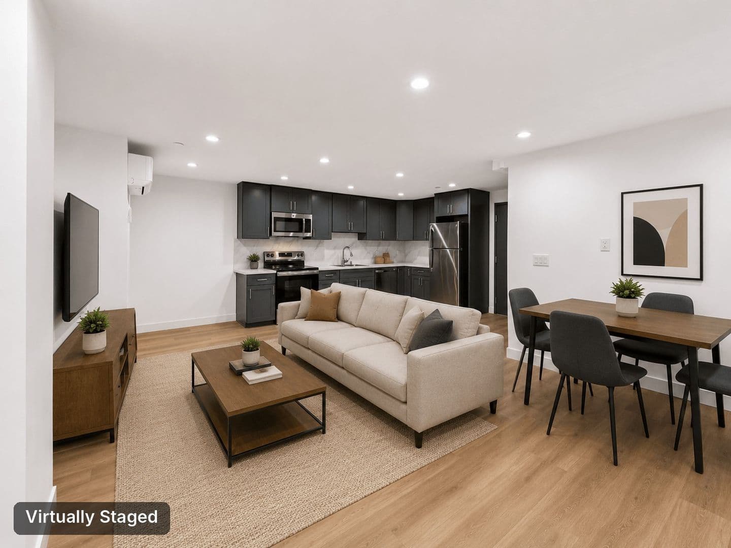 Los Angeles Apartment: 5460 Fountain Avenue