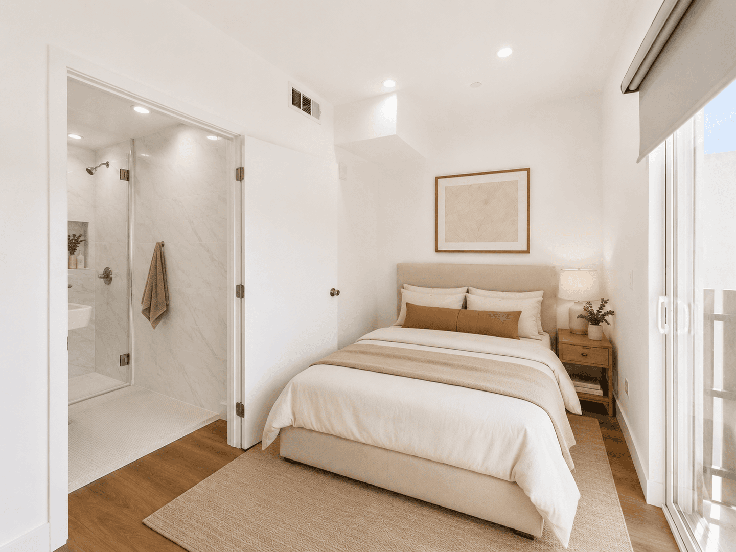 Los Angeles Apartment: 5460 Fountain Avenue