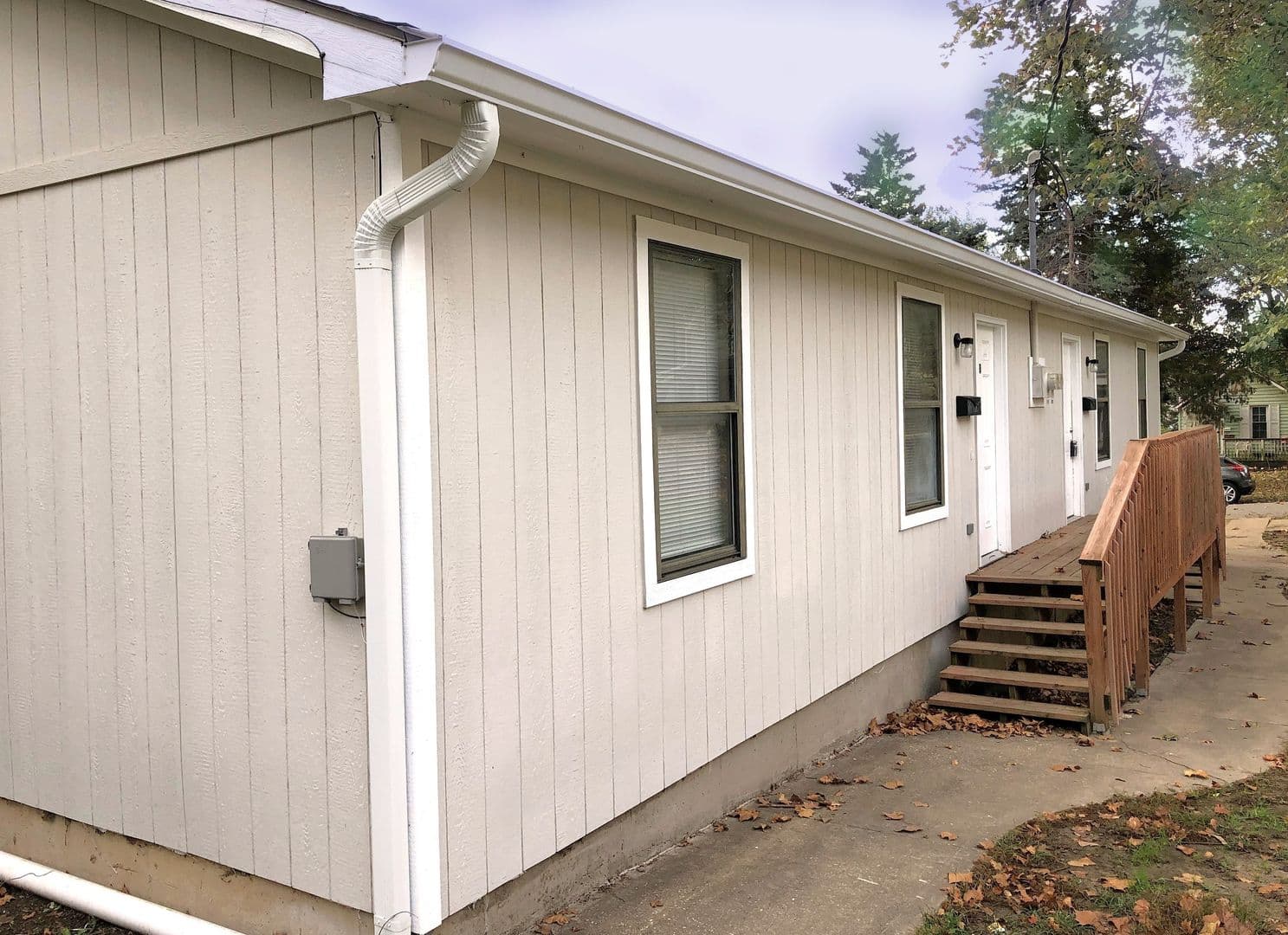 Leavenworth Apartment: 418 Pottawatomie St