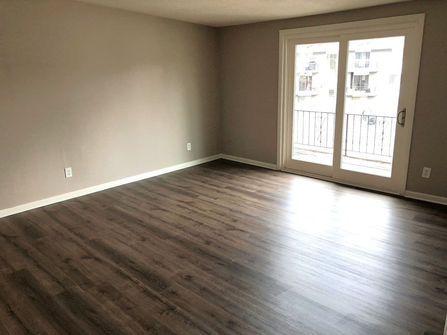 Leavenworth Apartment: 709 N. 13th Terrace