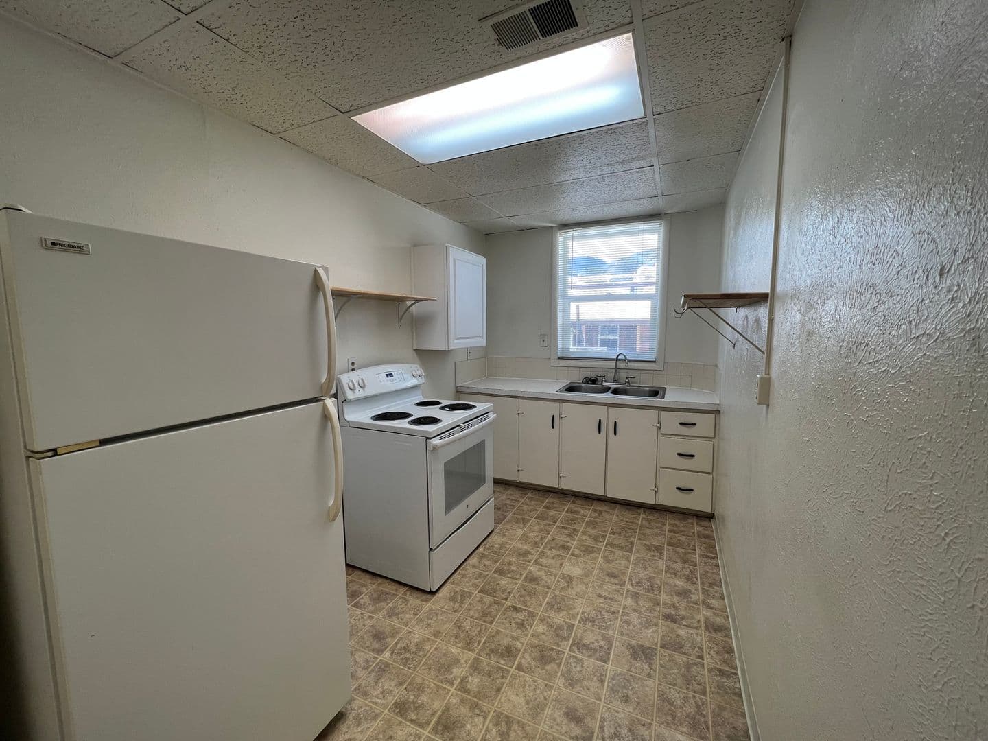 Golden Apartment: 1220 Washington Avenue  - #10