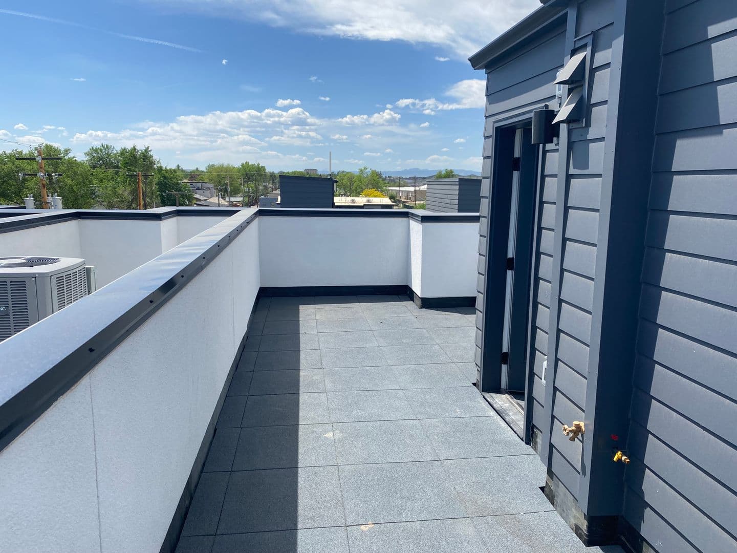 Denver Townhome: 2400 S. Delaware St #5