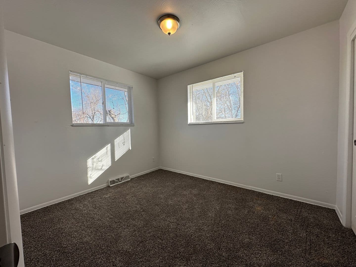 Denver Apartment: 3824 S. King St.