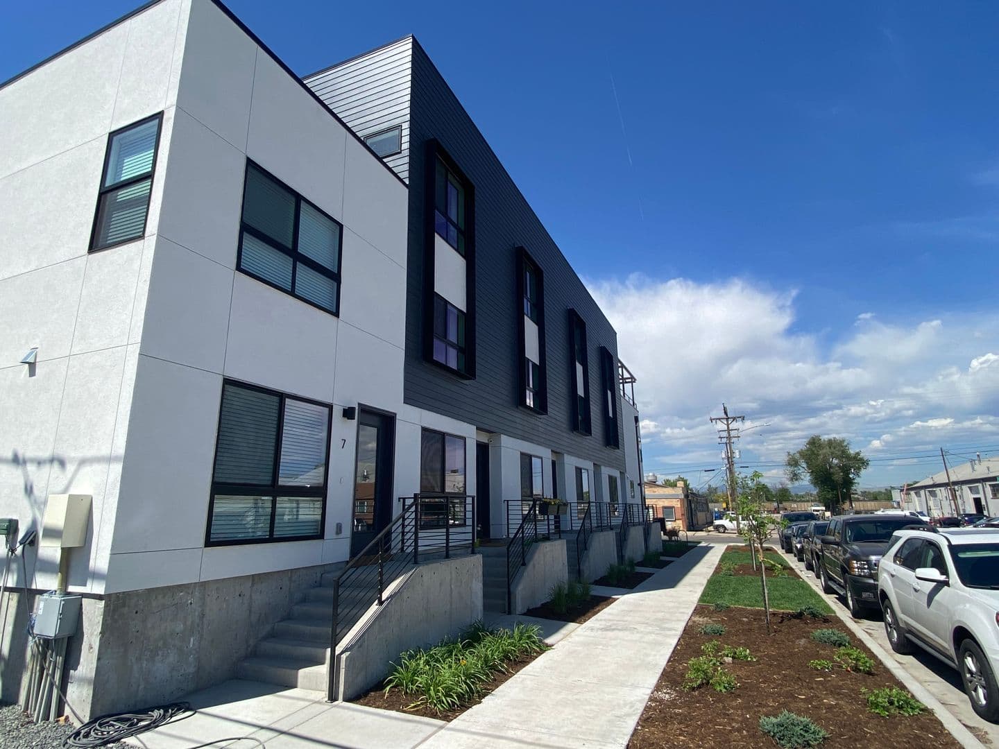 Denver Townhome: 2400 S. Delaware St #5