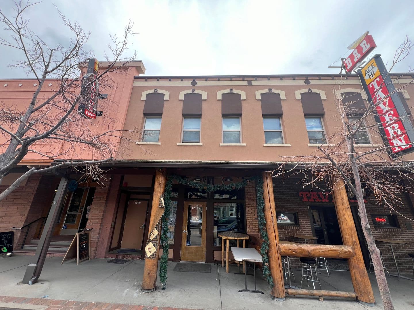 Golden Apartment: 1220 Washington Avenue  - #1