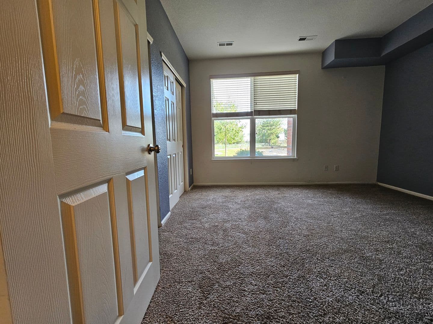 Aurora Condo: 14323 E 1st Dr #101