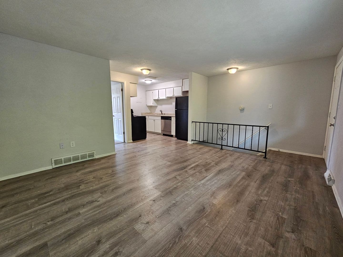 Arvada Multiplex: 10160 W 59th Ave - Unit 2