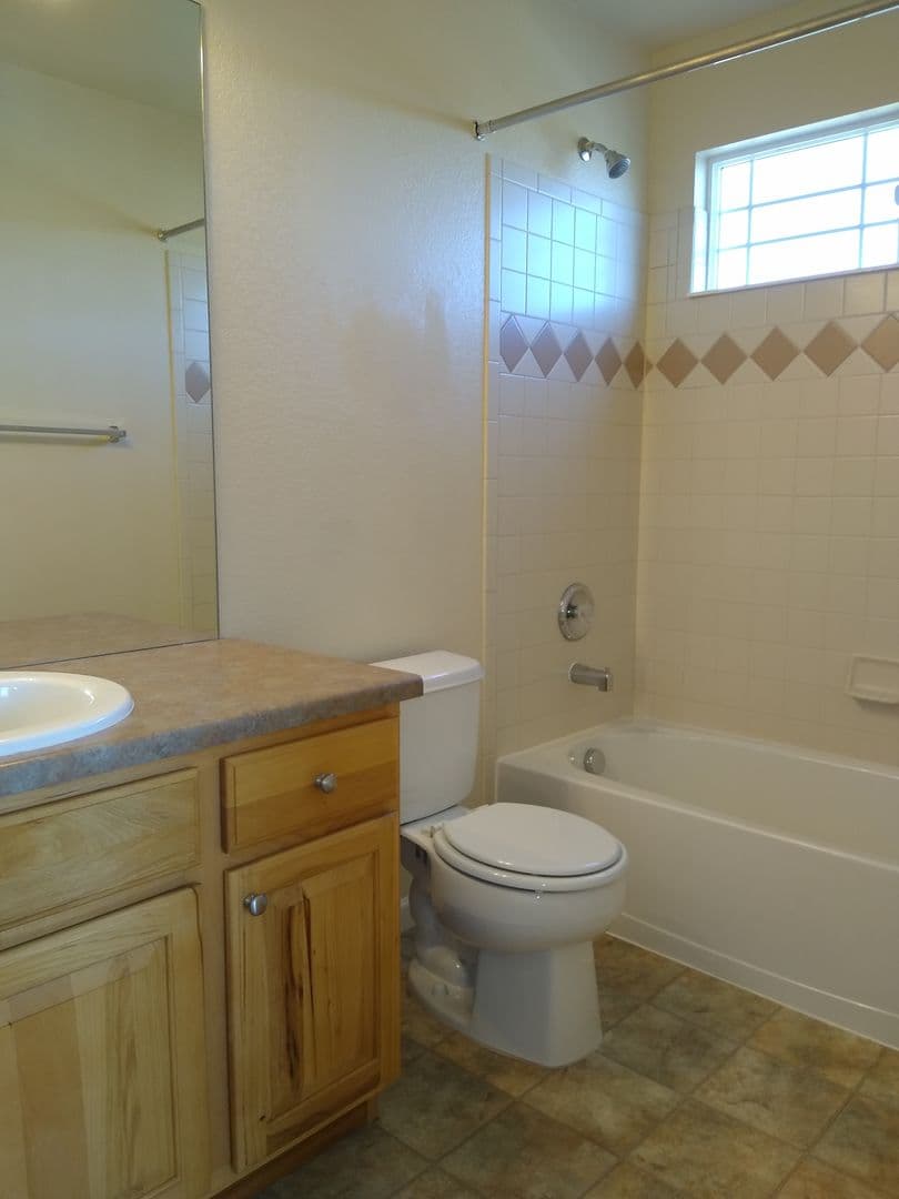 Arvada House: 5863 Noble Court