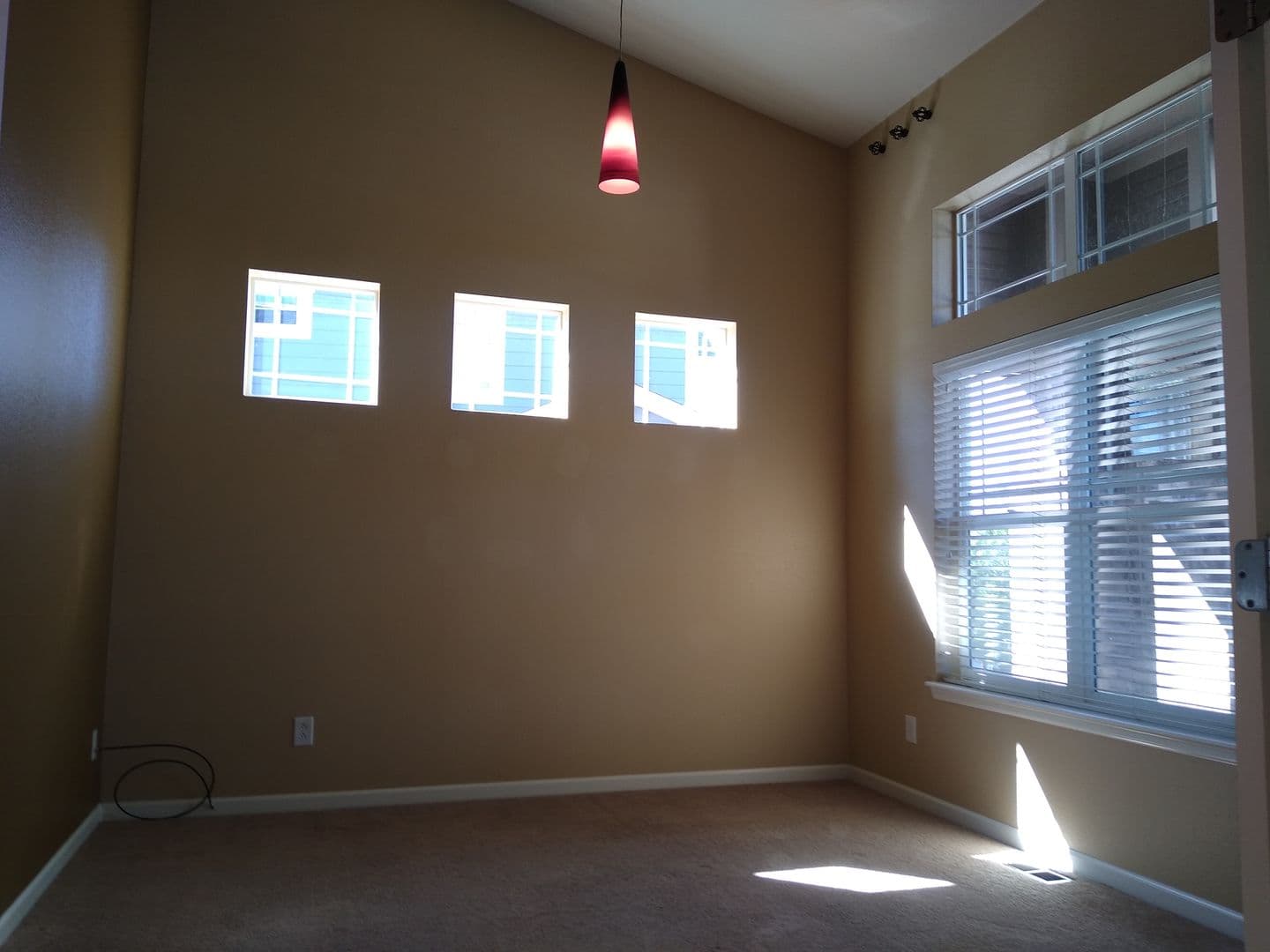 Arvada House: 5863 Noble Court