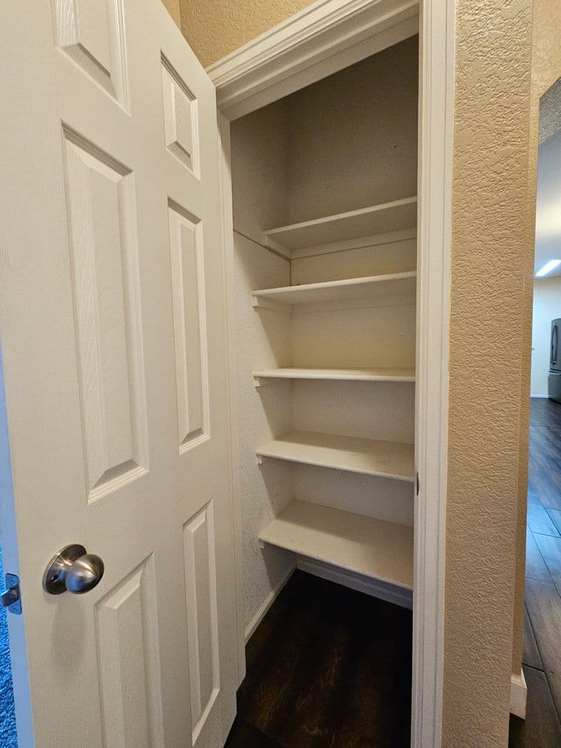 Aurora Condo: 14323 E 1st Dr #101