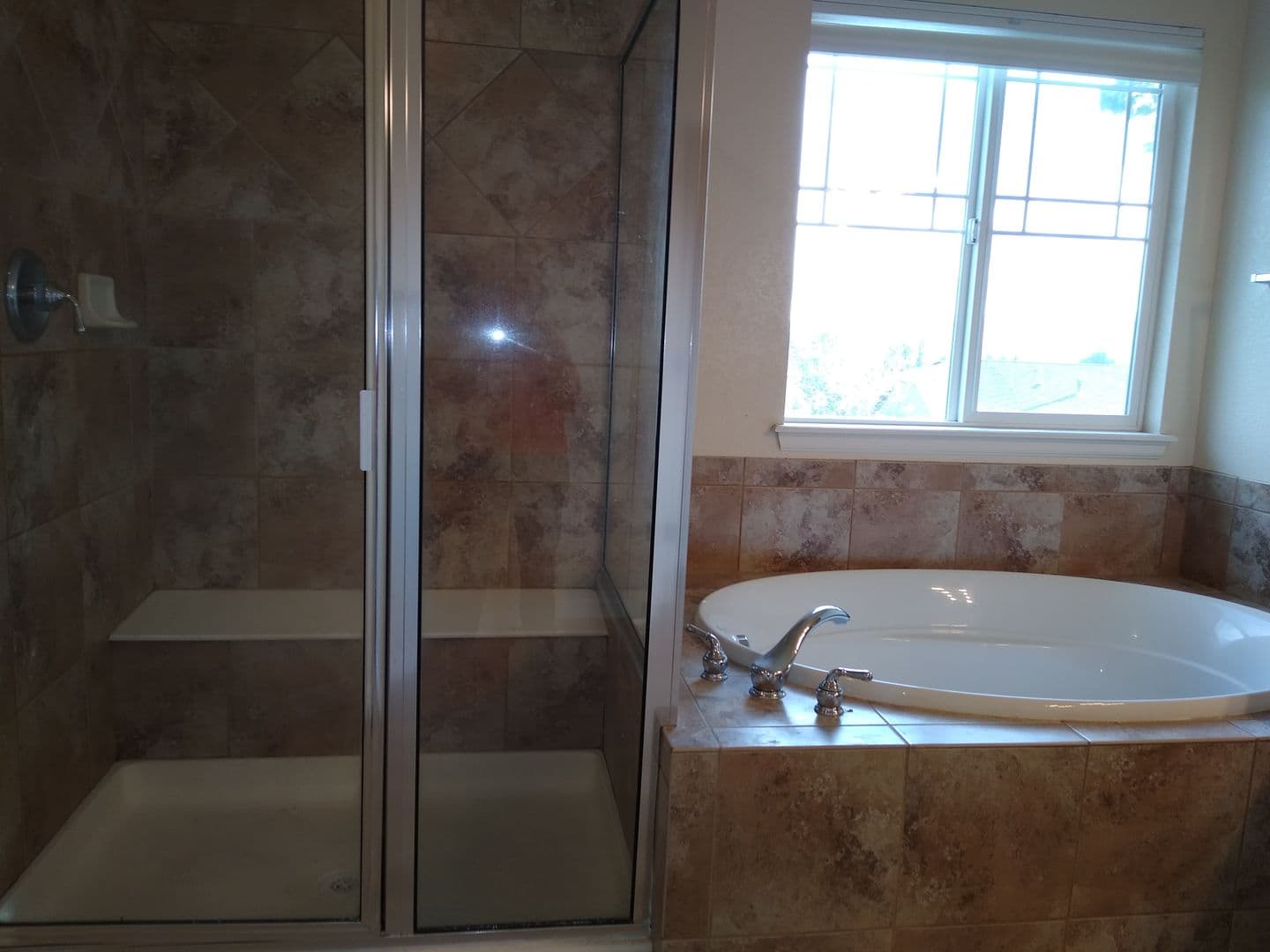 Arvada House: 5863 Noble Court