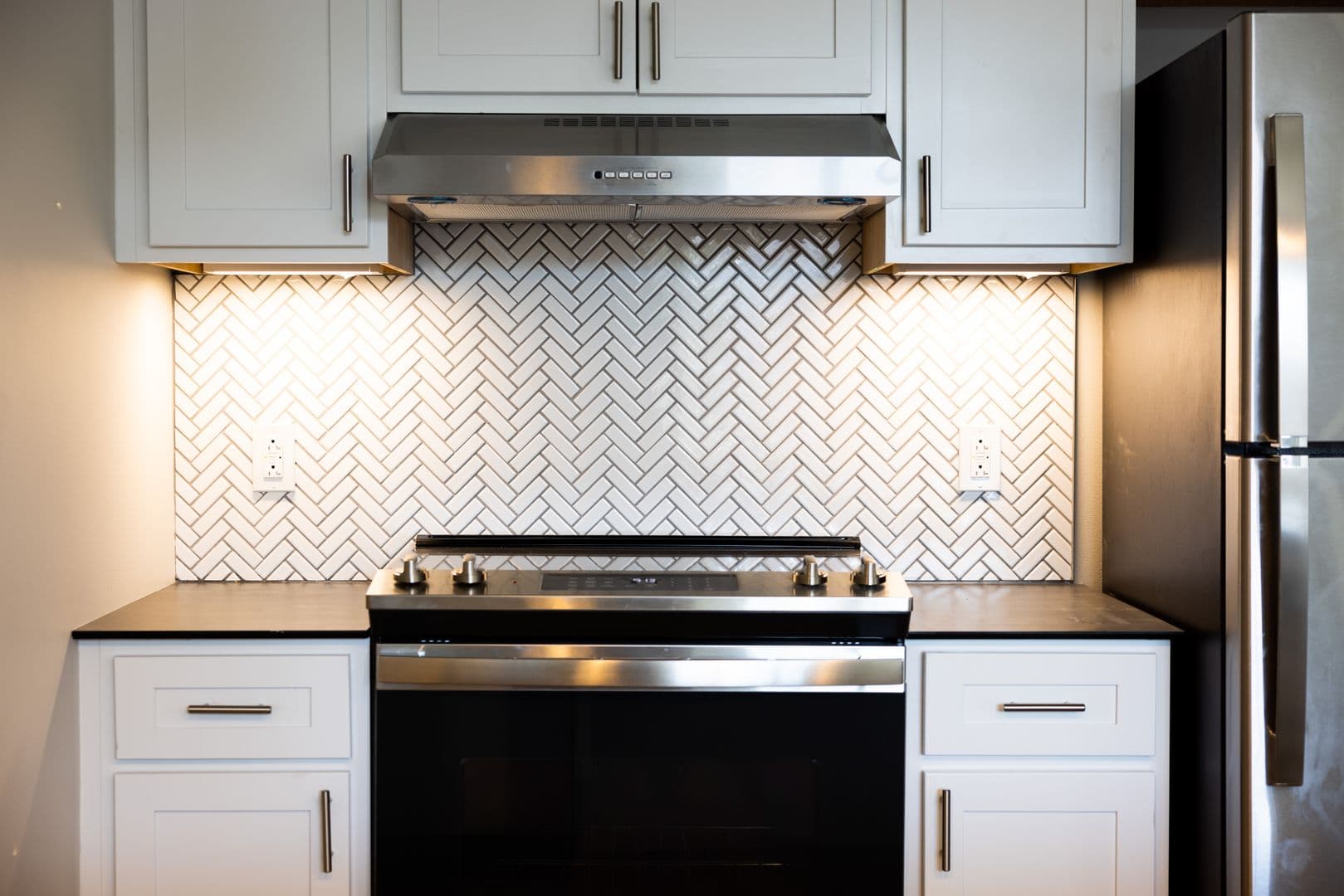 Erie Apartment: 16 West 5th Street