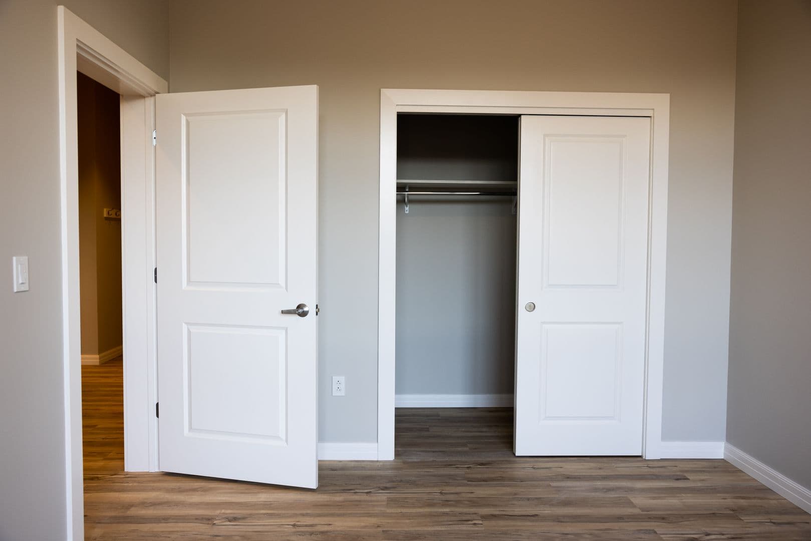 Erie Apartment: 16 West 5th Street