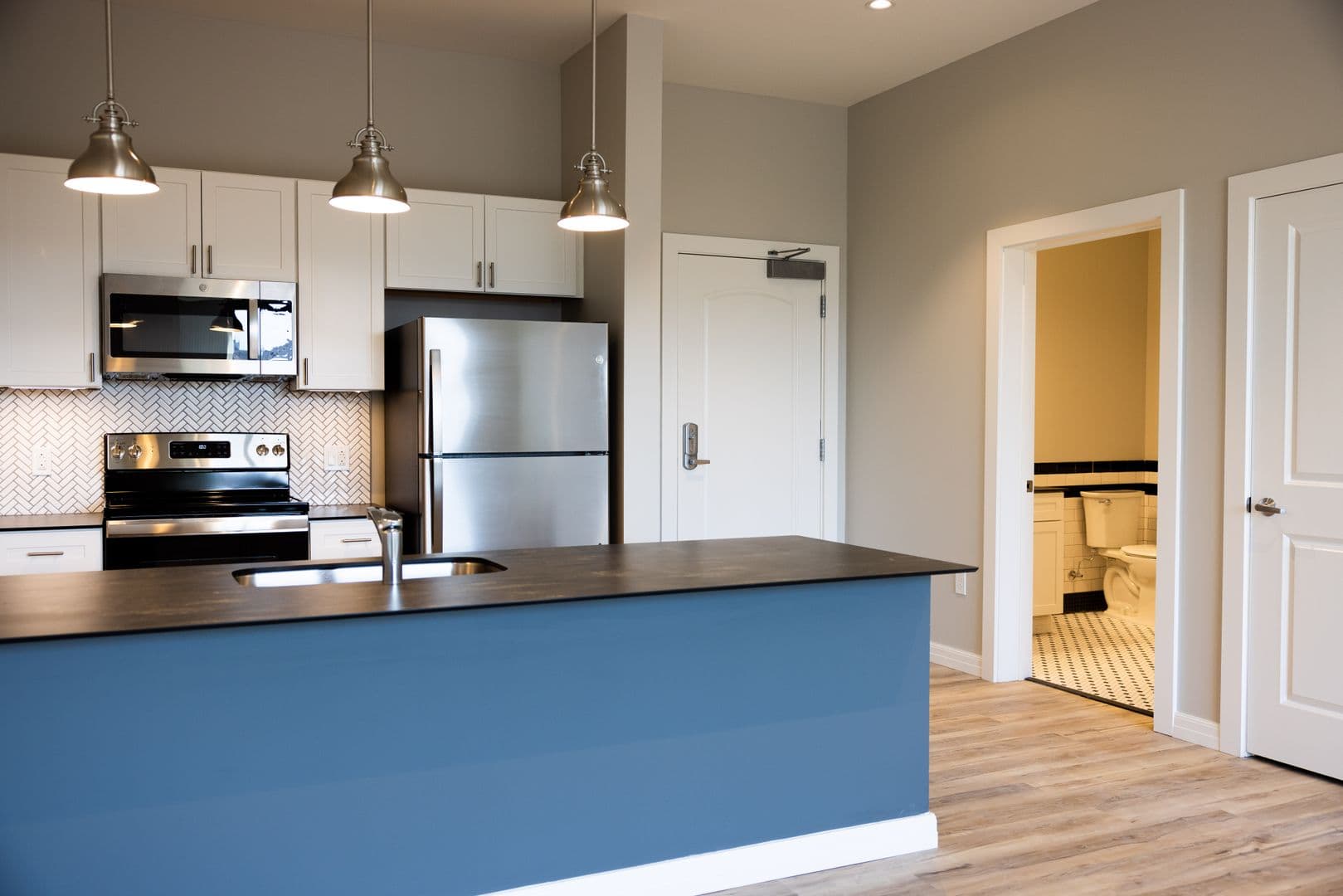 Erie Apartment: 16 West 5th Street