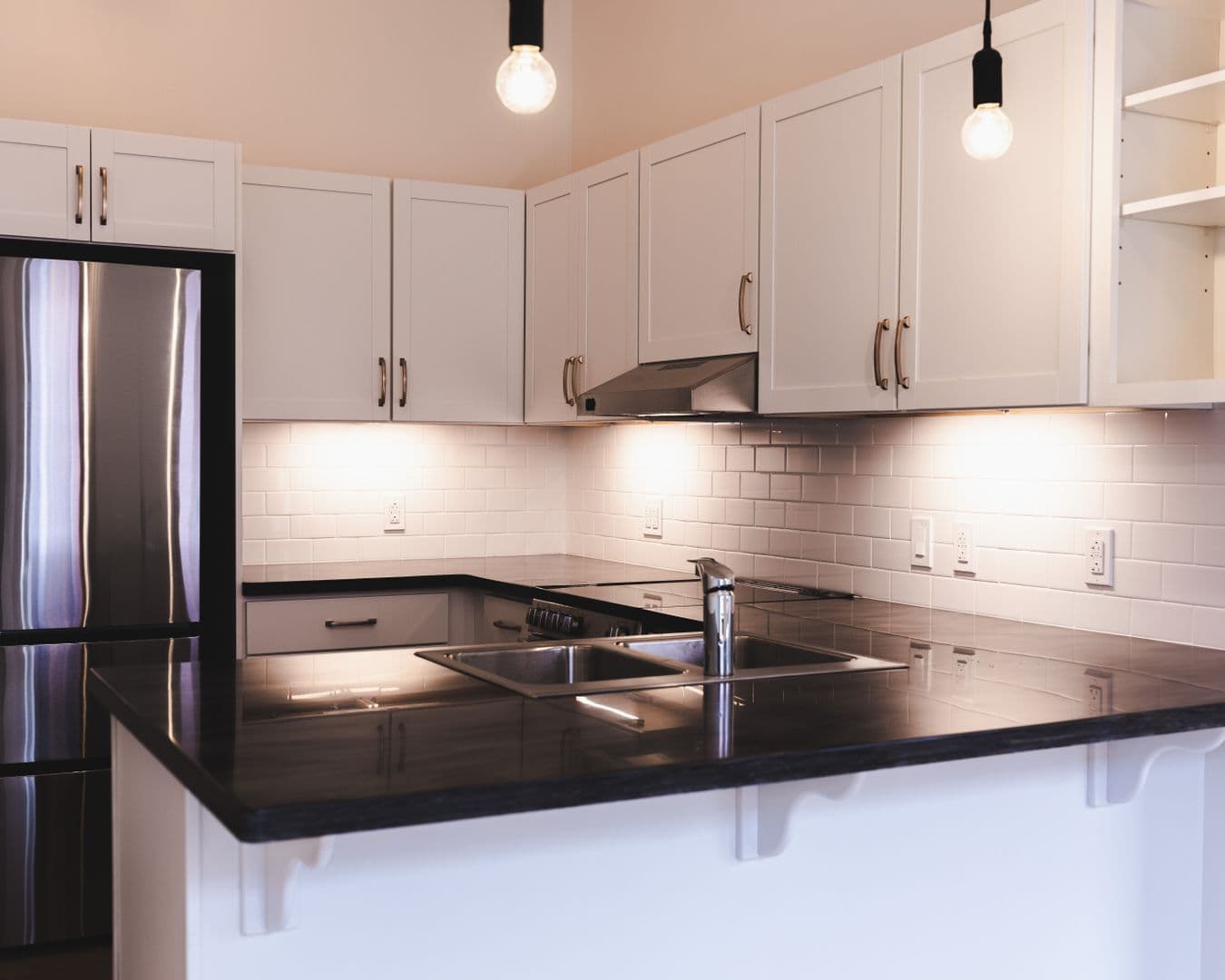 Erie Apartment: 429 State Street