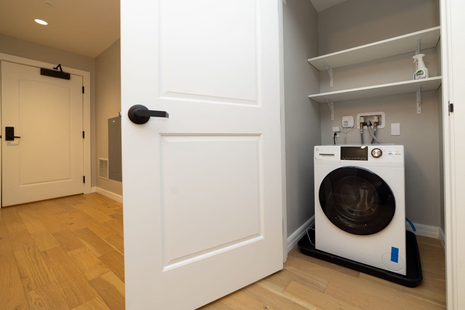 Erie Apartment: 32 North Park Row