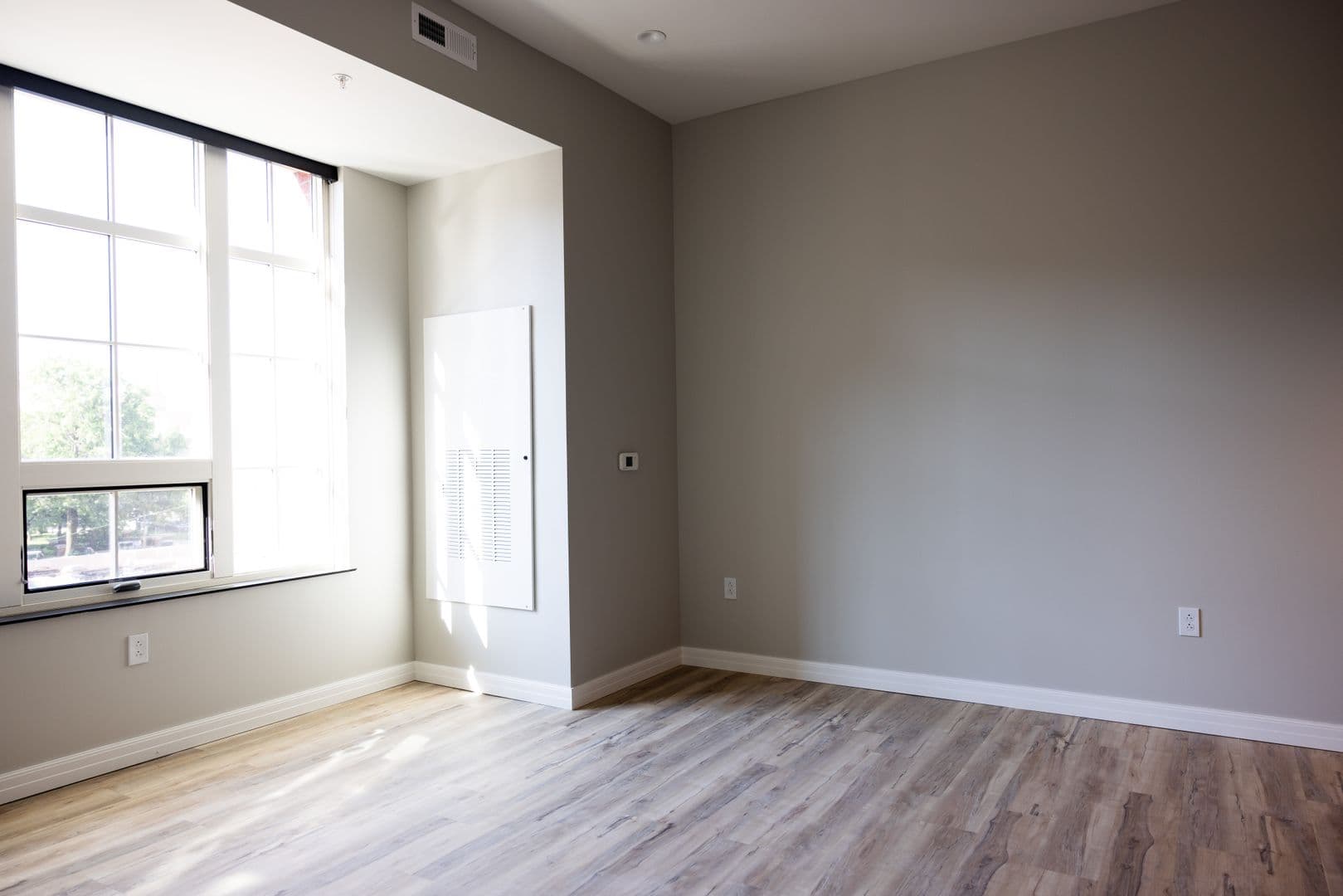 Erie Apartment: 16 West 5th Street