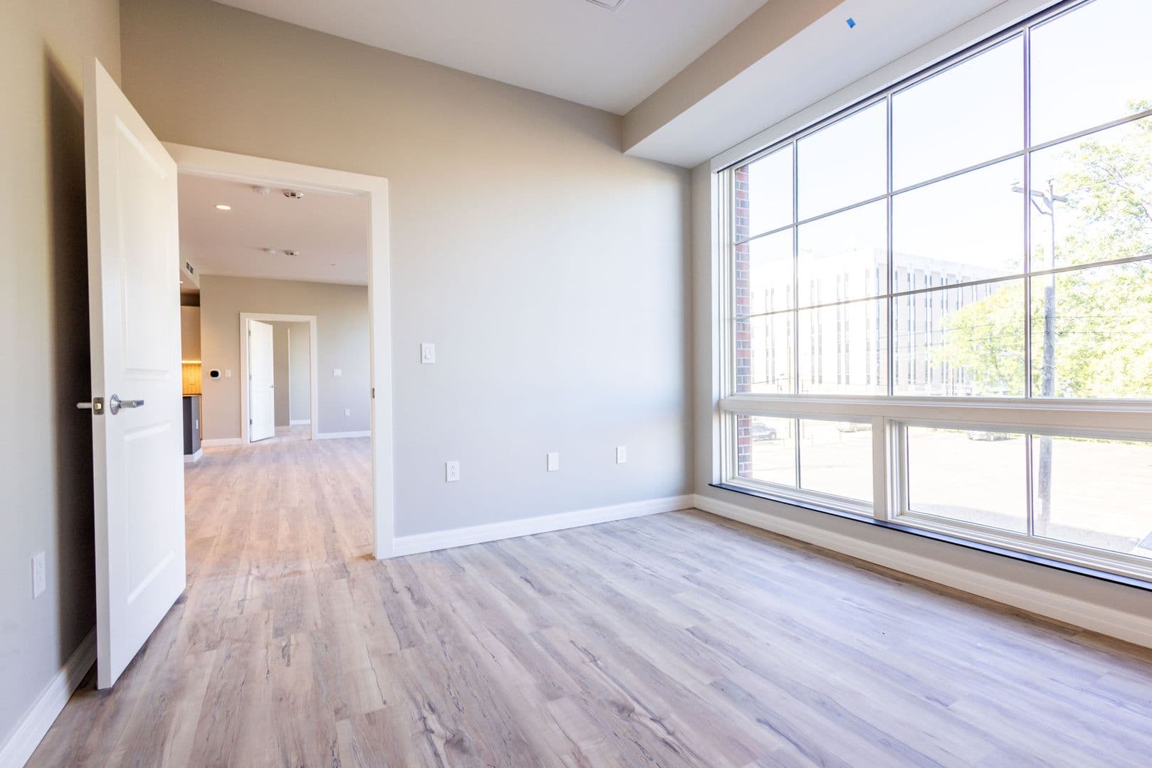 Erie Apartment: 22 West 5th Street