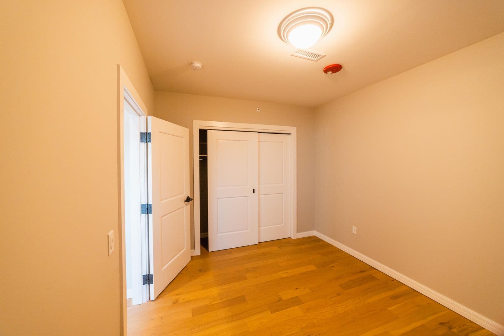 Erie Apartment: 22 North Park Row