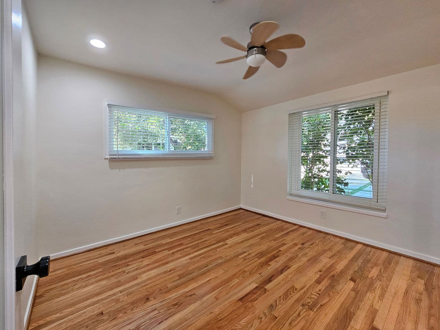 Woodland Hills House: 4559 Don Pio Dr