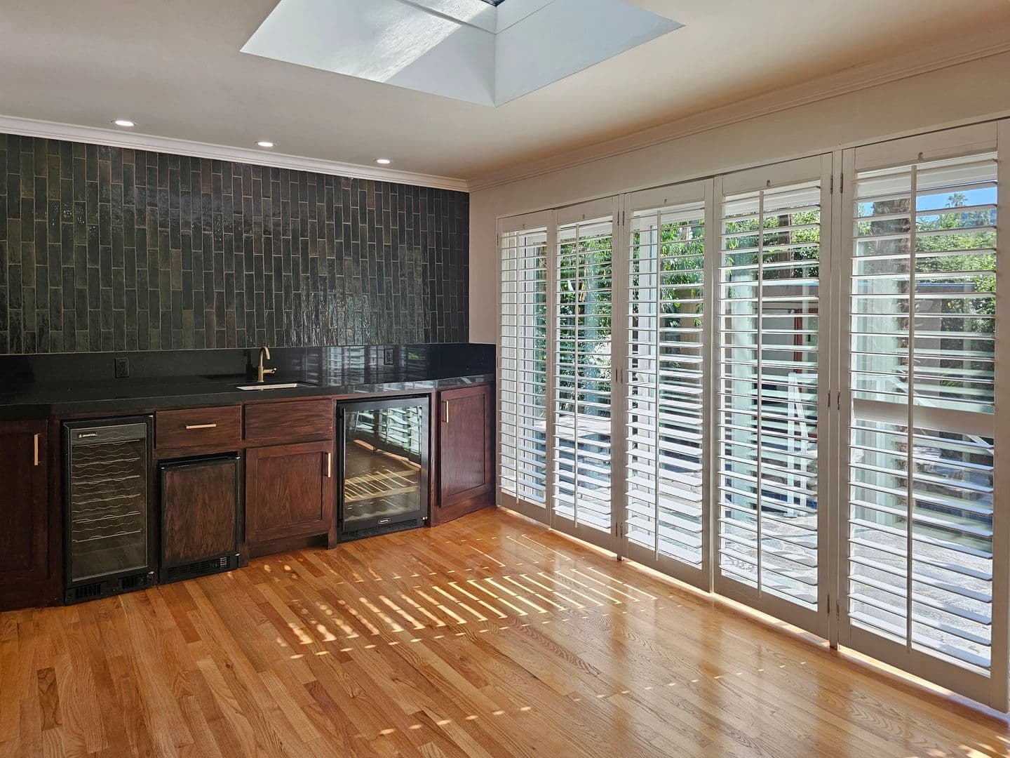Woodland Hills House: 4559 Don Pio Dr