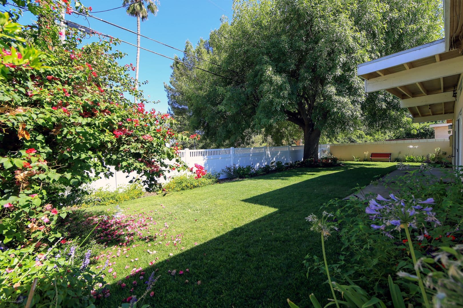 Encino House: 5754 Wish Ave
