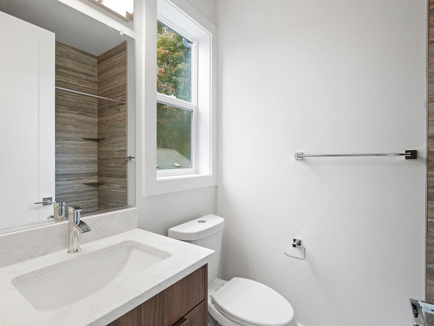 Portland Apartment: 4578-4590 SE Carlton Street