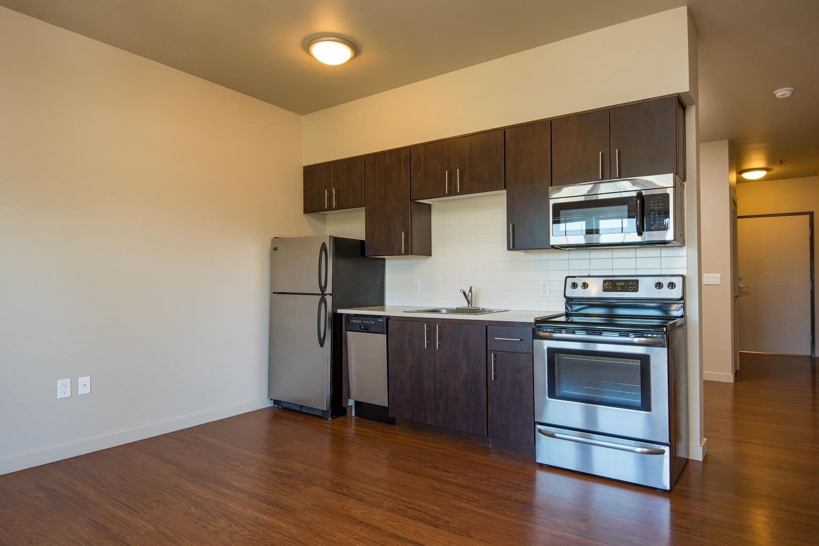 Portland Apartment: 4429 NE Fremont St