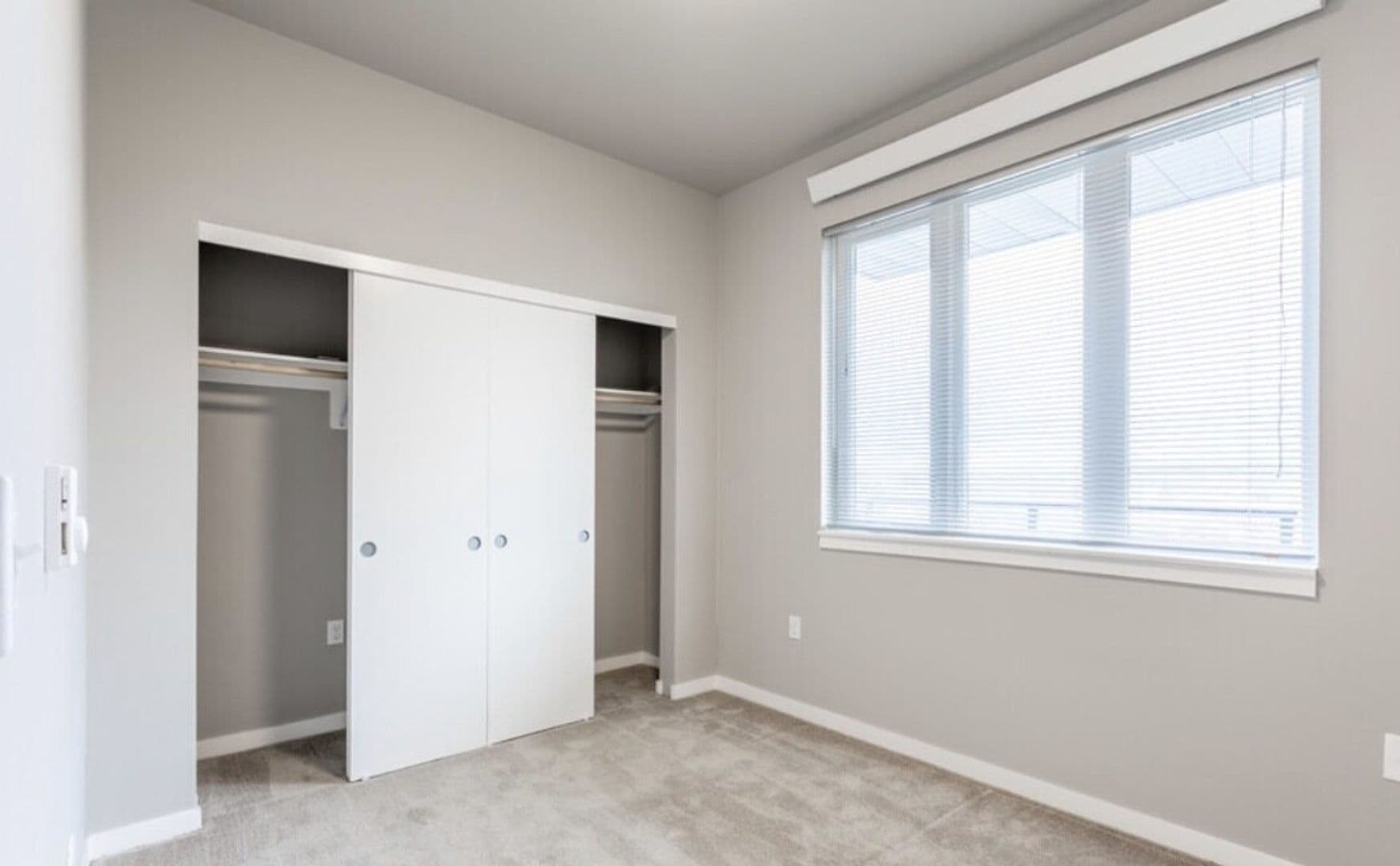 Beaverton Apartment: 4725 SW Lombard Ave
