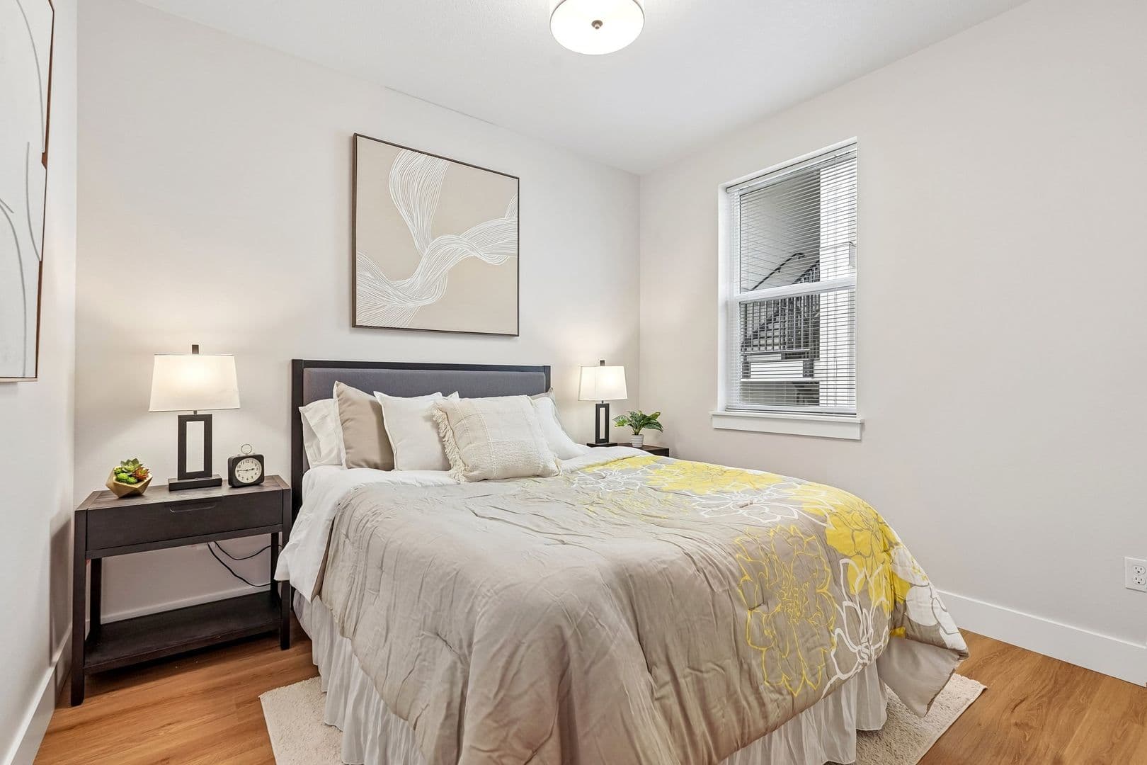 Portland Apartment: 4381 NE Prescott Street