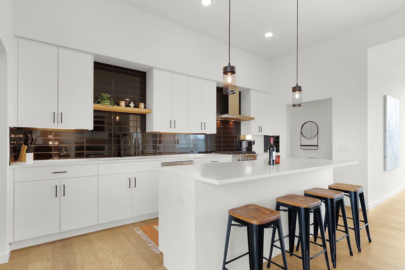 Portland Apartment: 1375 N. Wygant Street