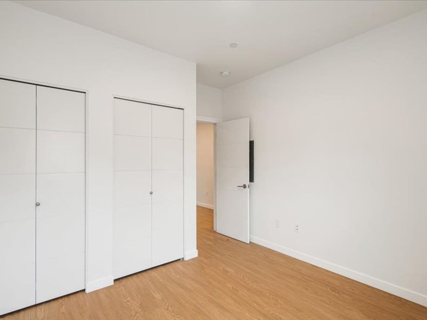 Portland Apartment: 5042 NE Fremont St
